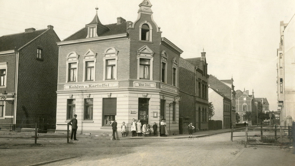 Kohlen und Kartoffeln Schmitz, Ecke Kronprinzenstraße/Nordstraße, Aufnahme 1912