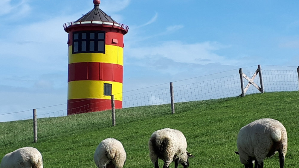 Ostfriesland - der Leuchtturm von Pilsum