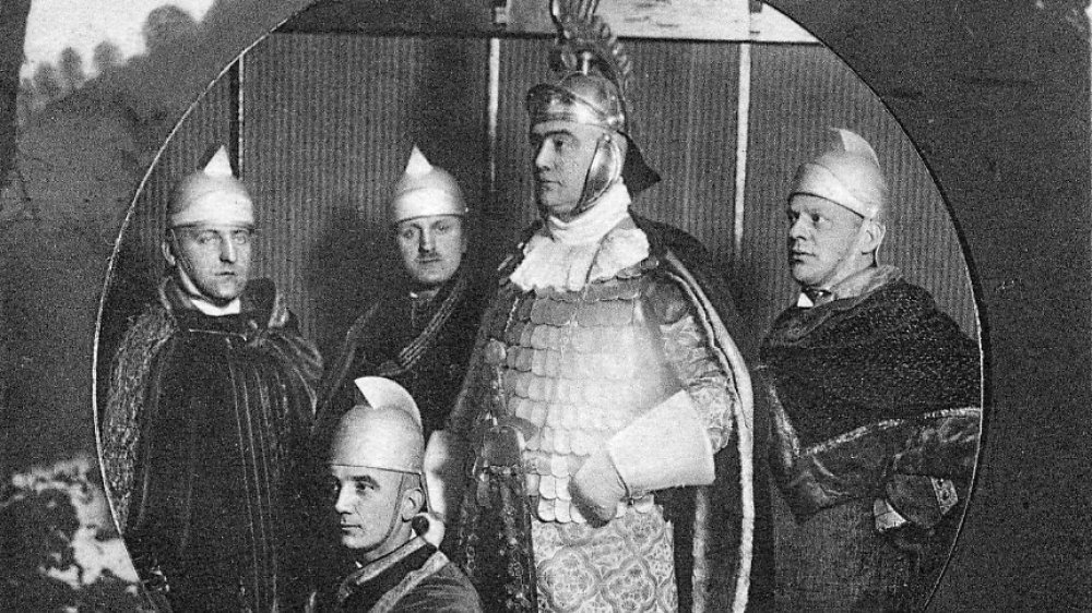St. Martin mit Gefolge 1925,von links: Christian Schmandt, Willi Linder jr., Baptist Kohr, Ferdinand Linder und Rudolf Beck