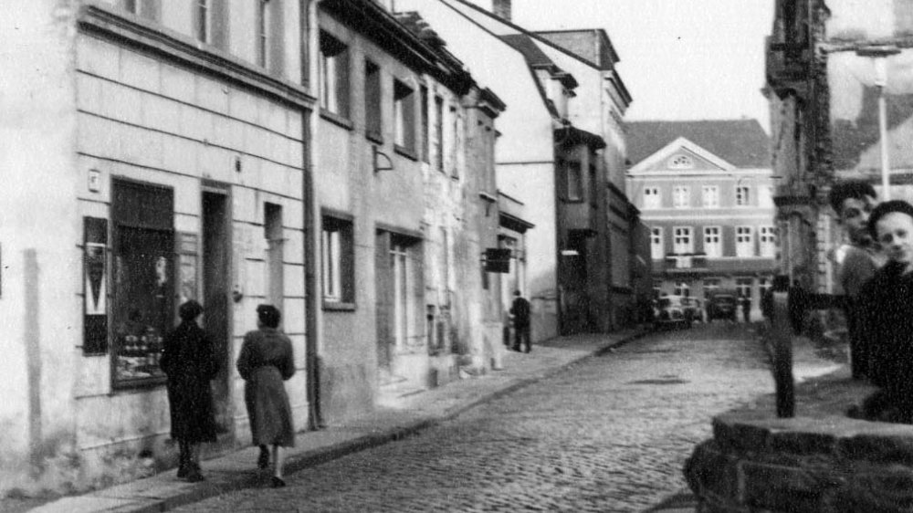 Annostraße mit Blick zum Markt und Amtsgericht im Jahre 1955