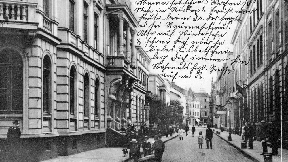 Siegburgs damaliges Postamt 1916 in der Bahnhofstraße, links