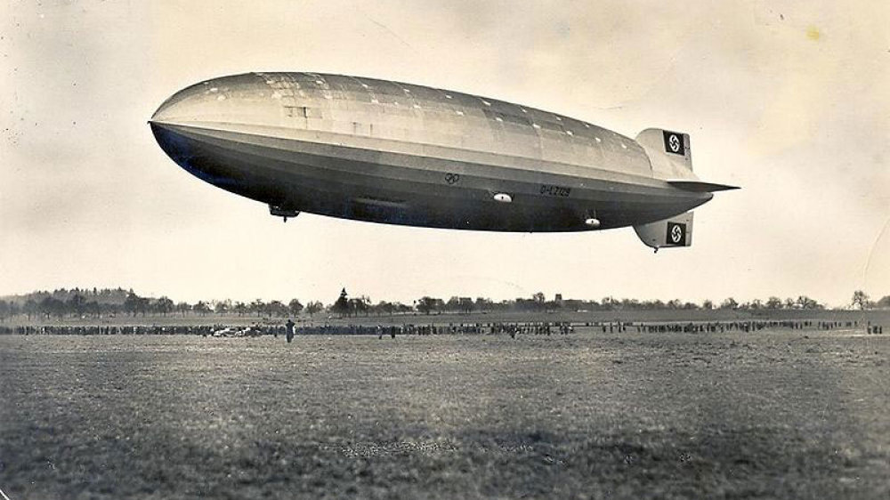 Die "Hindenburg" im August 1936