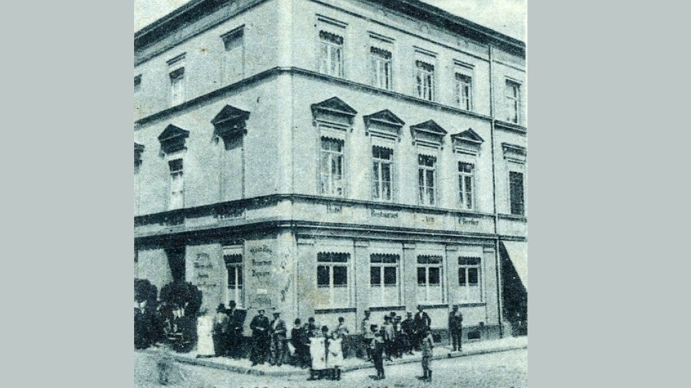 Hotel Bierther, Ecke Bahnhofstraße/Ringstraße 2 um 1900