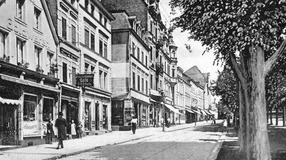 Bäckerei/Cafe Schmitz am Markt 5 nach 1914