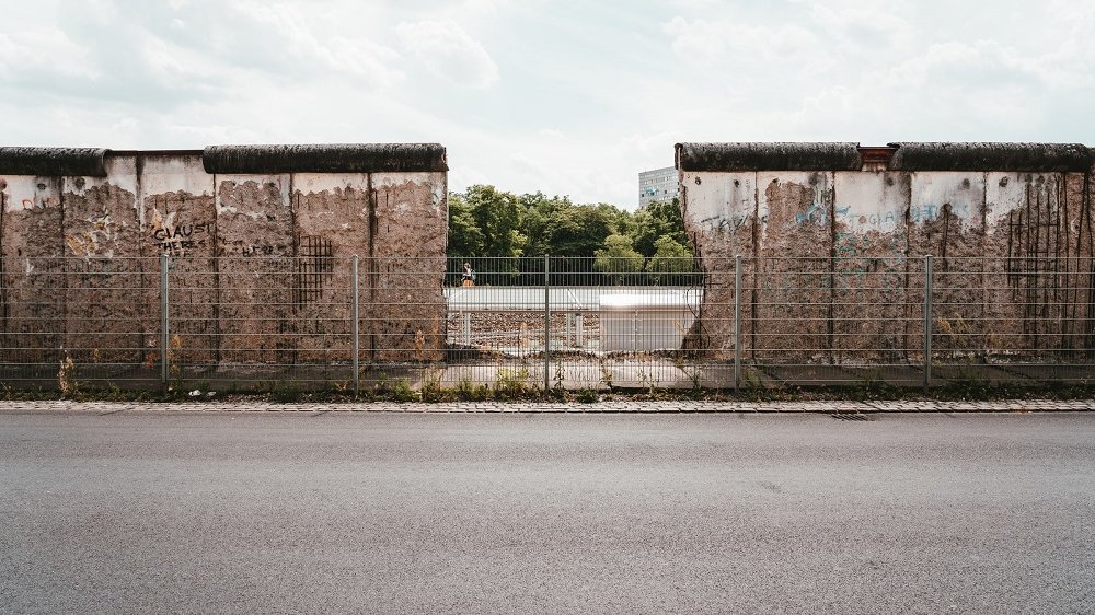 Gefallene Berliner Mauer